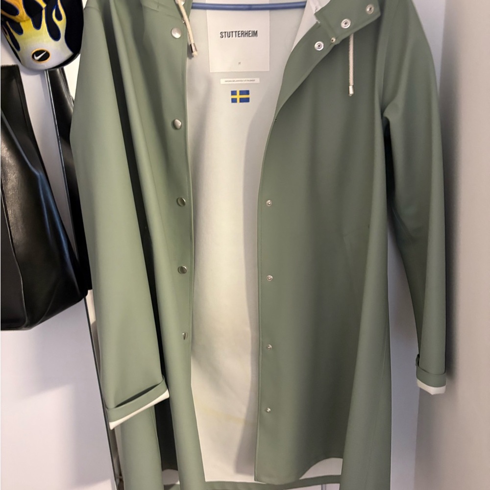 Stutterheim Women's Sage Green Trench Coat